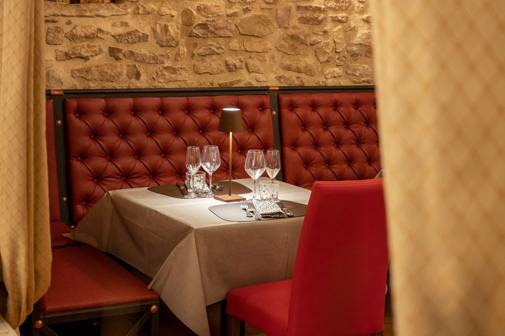 sala-dei-cavalieri-vanerina Ristorante Valnerina Sala dei Cavalieri