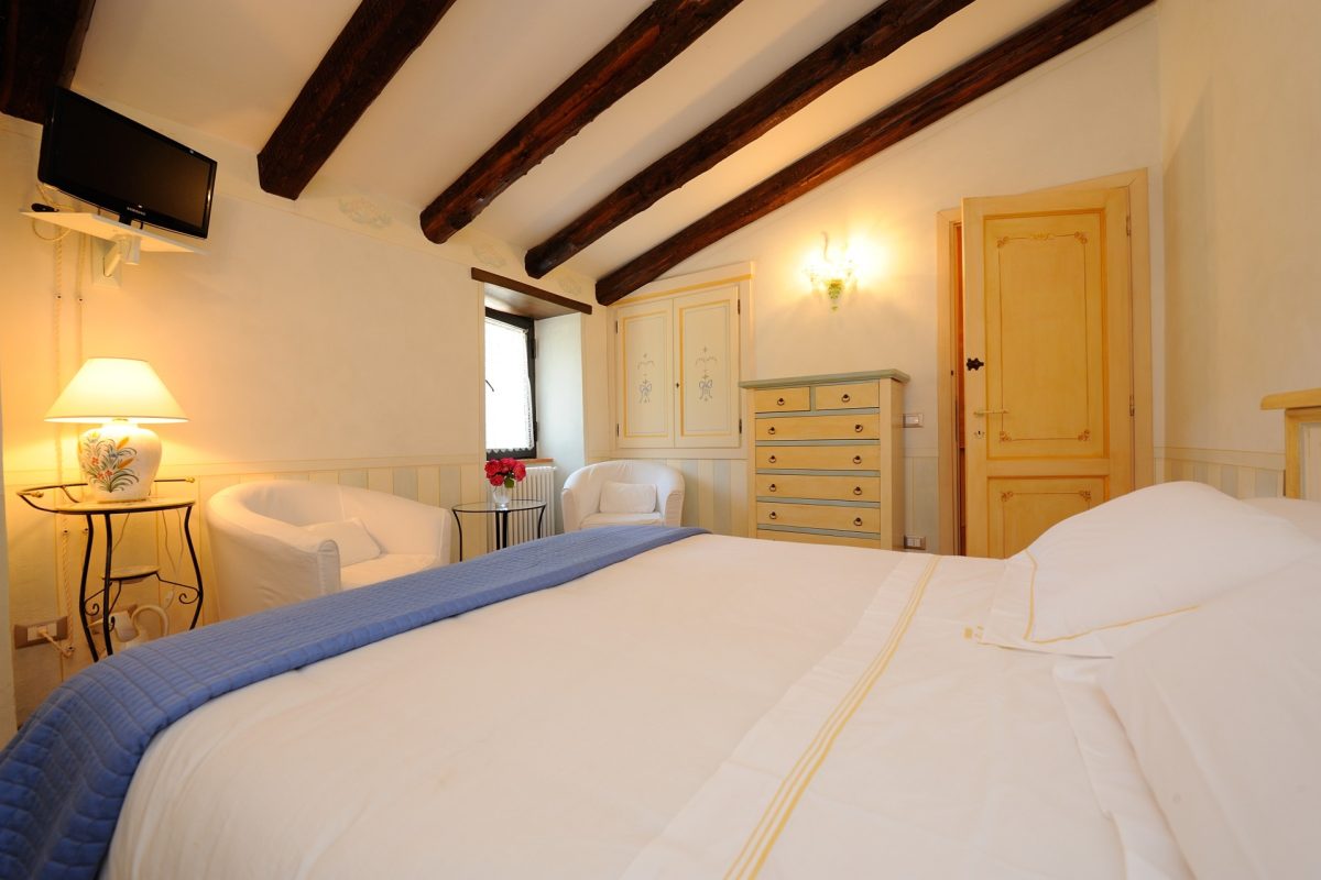 suite-dimora-storica-standard-Appellonia, 3 - App.11 Senior, 2 pax